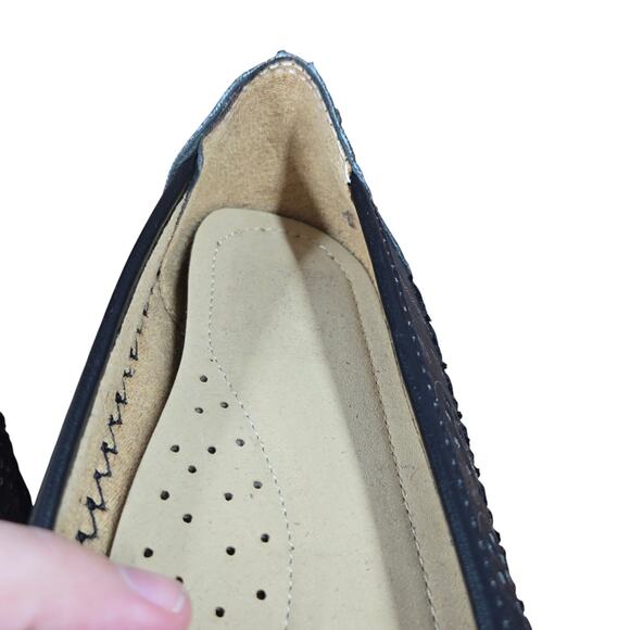 Black Leather Laser Cut Perforated Ballet Flats Size 9 - Picture 8 of 10